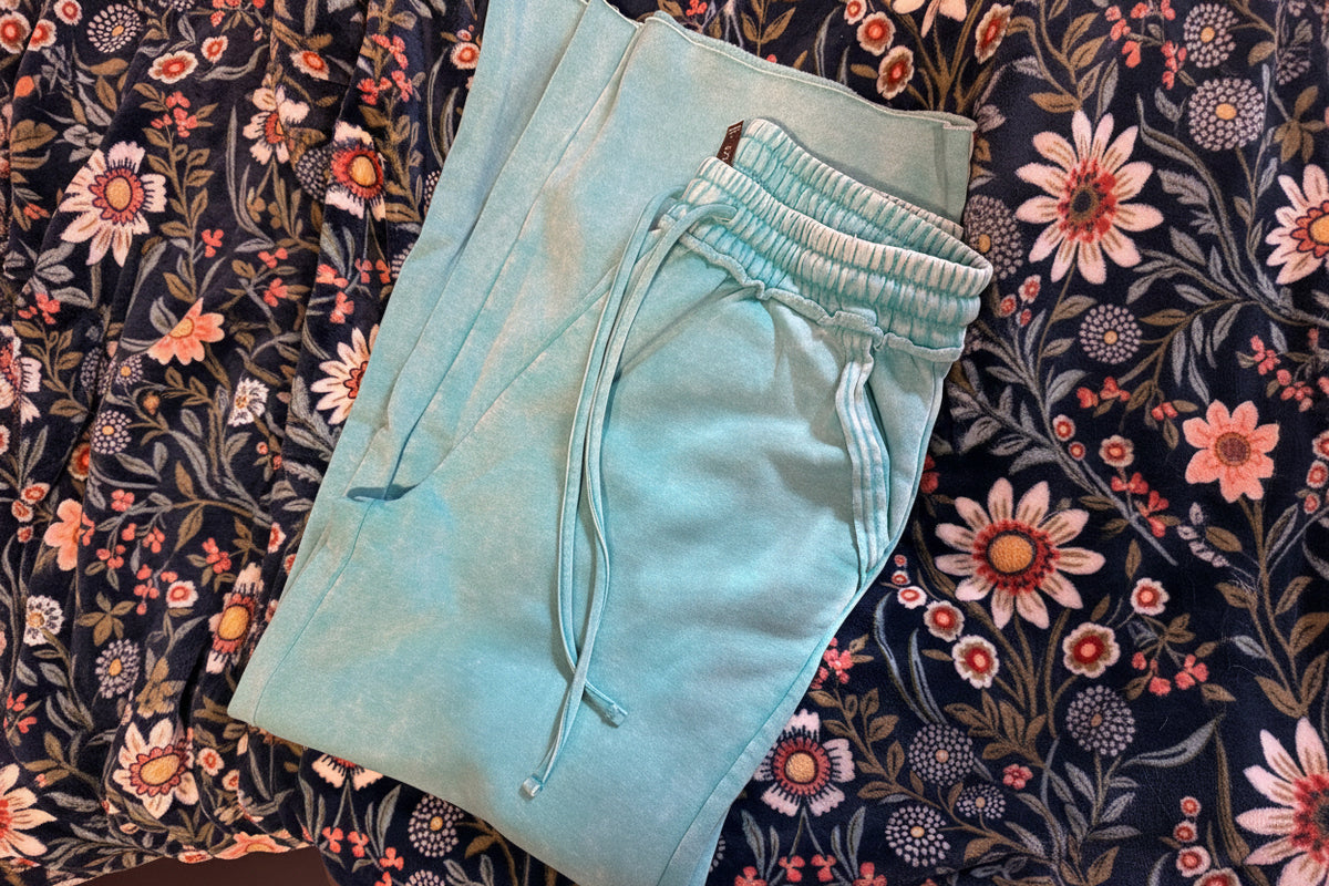 Zenana Wide Leg Pants